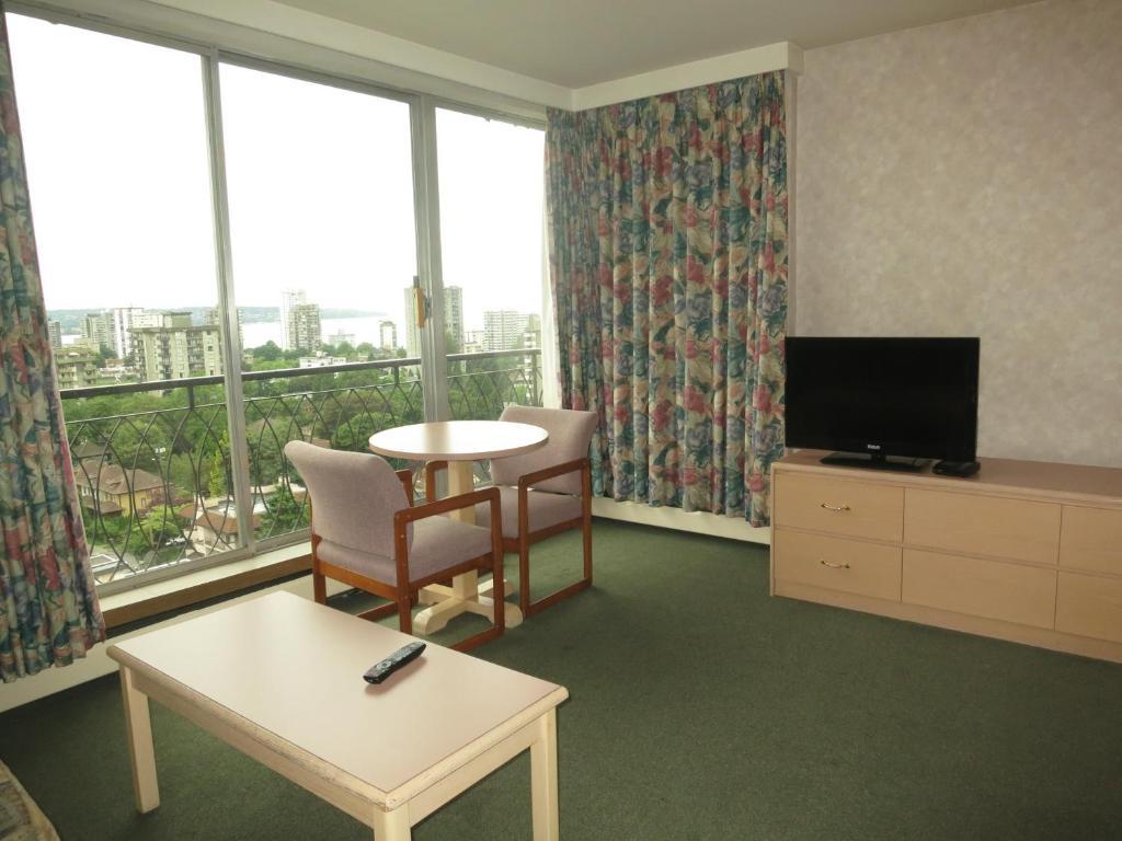 ทรอปิคานา สวีท โฮเต็ล Hotel แวนคูเวอร์ ห้อง รูปภาพ